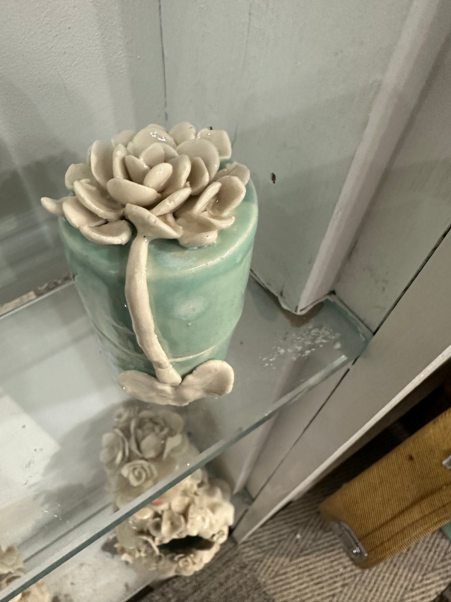 Green celadon and porcelain box