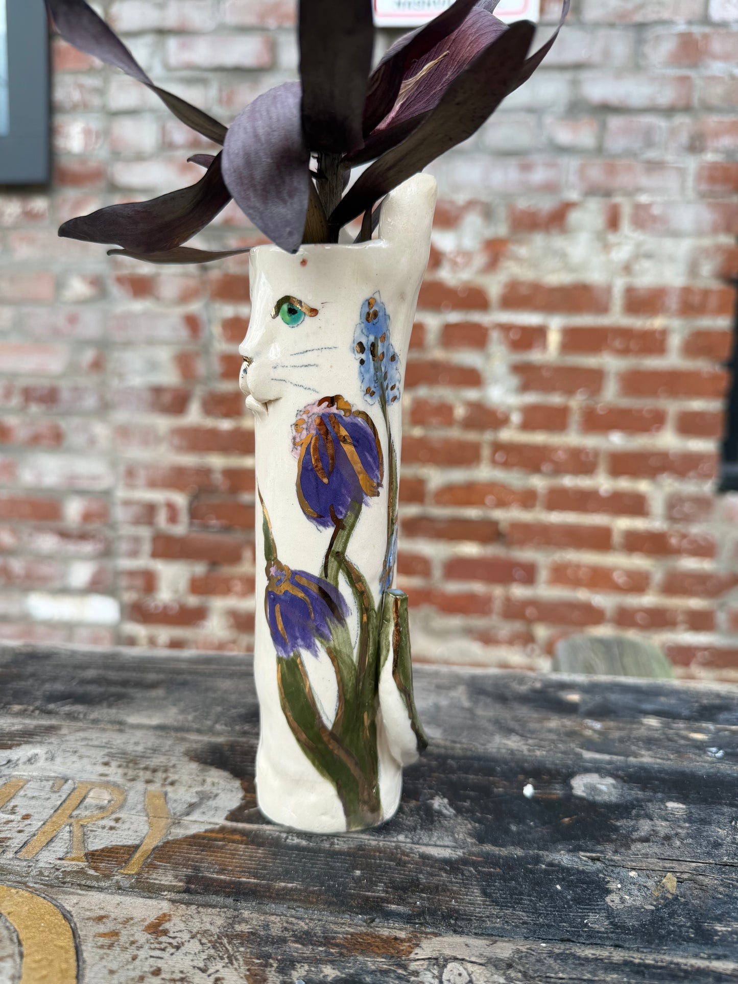 Sir Reginald Bloom
Handmade English Porcelain Vase with 22kt Gold Accents